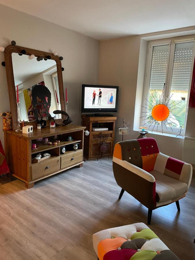 Agreable Maison De Ville A Pacy Sur Eure Extérieur photo